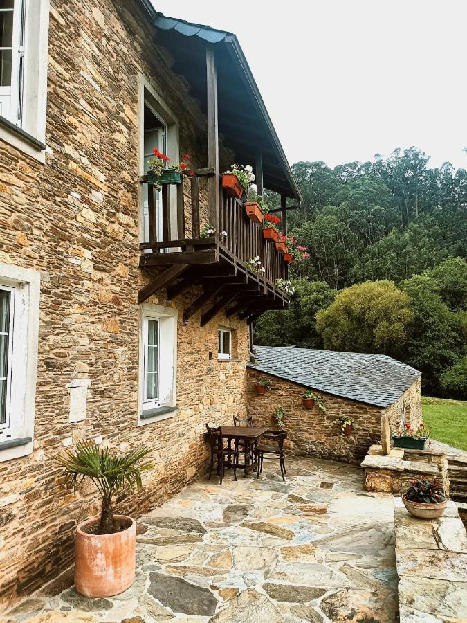A Casa Das Augas Mondoñedo Exteriér fotografie
