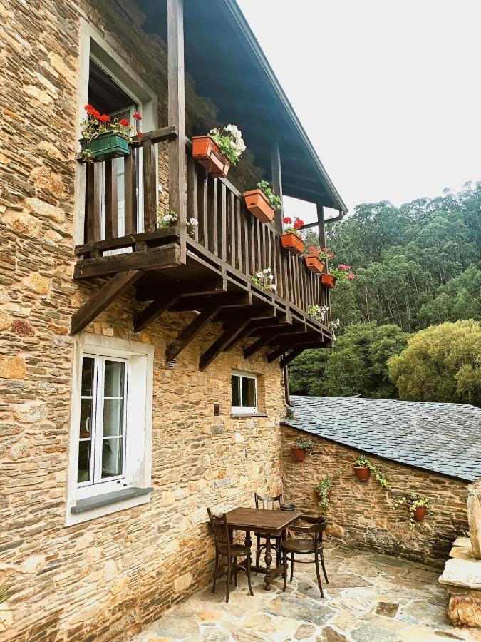 A Casa Das Augas Mondoñedo Exteriér fotografie